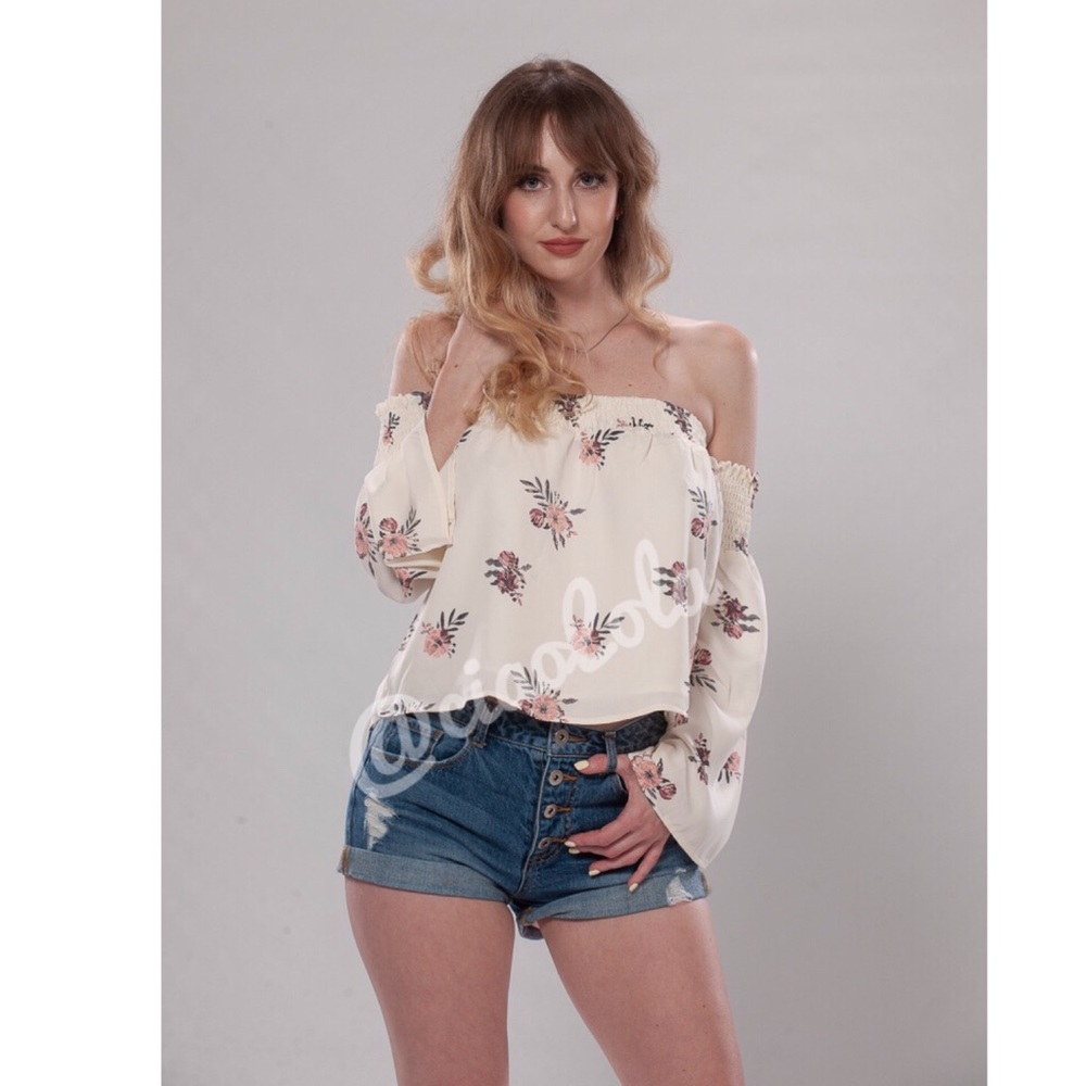 Summer sale! Mindy off the shoulder top